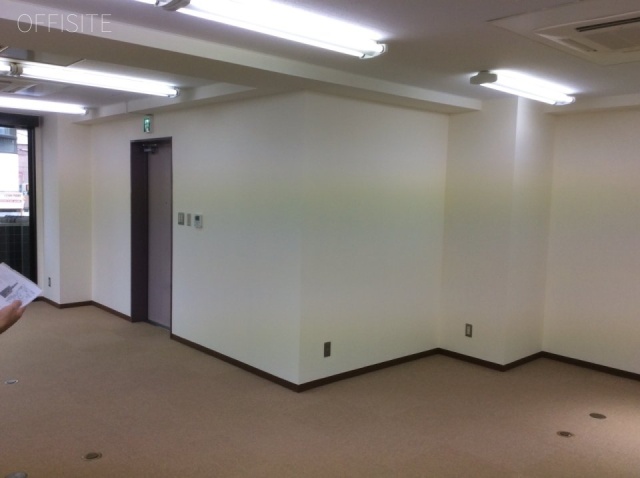 アタゴ小林ビル 室内