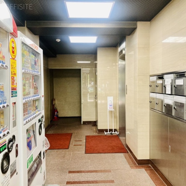 芝公園向陽ビル エントランス