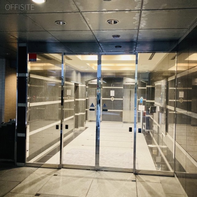 五反田佑気ビル オフィスビル出入口