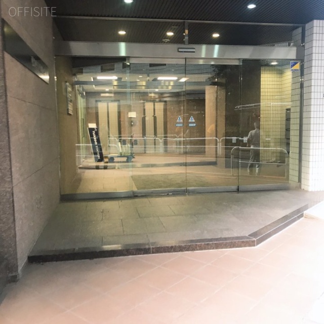 藤和東五反田ビル オフィスビル出入口