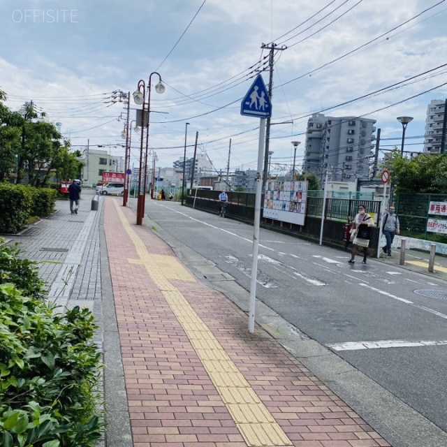 TBK立川ビル ビル全面道路