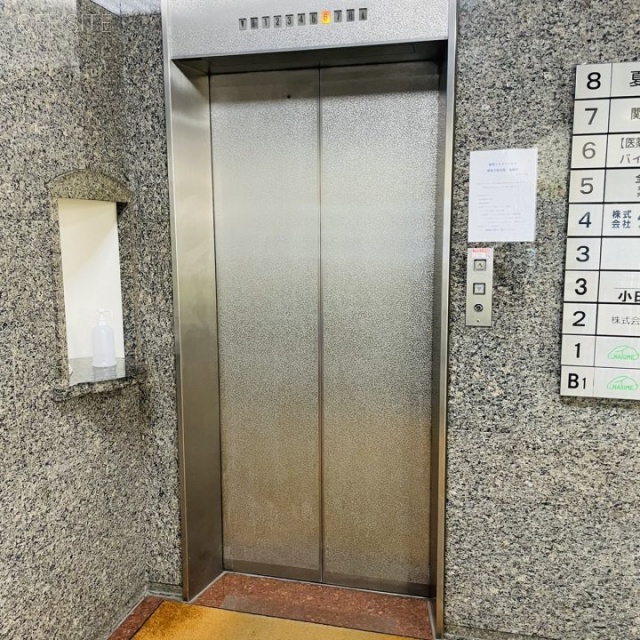 湯島夏目ビル エレベーター