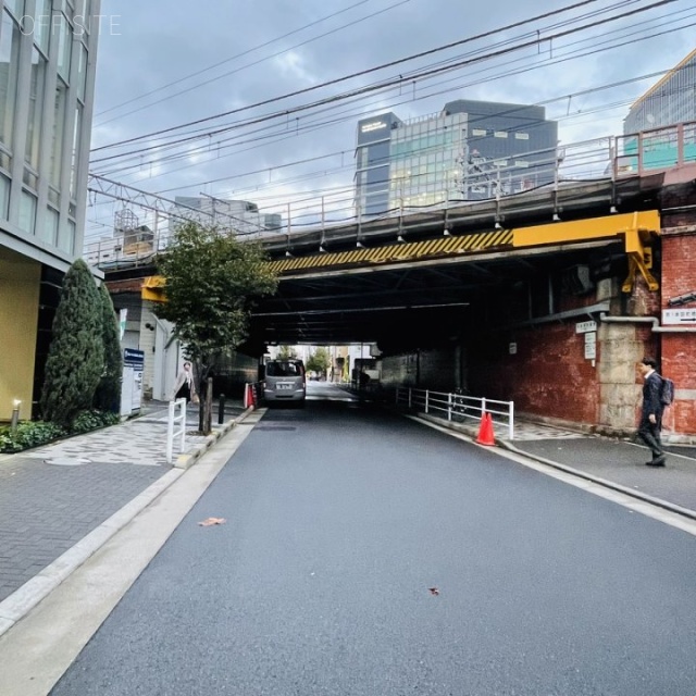 Daiwa日本橋本石町ビル 前面道路