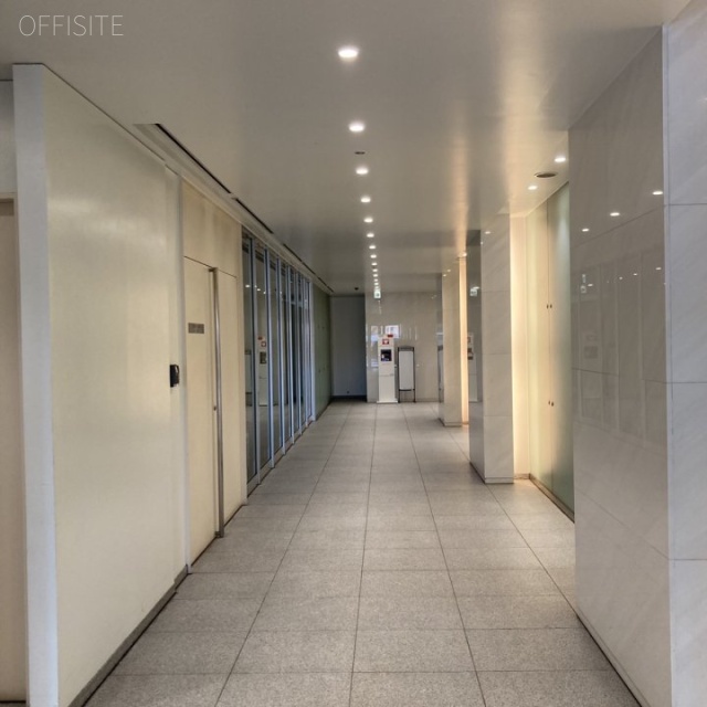 METLIFE青山ビル エントランス