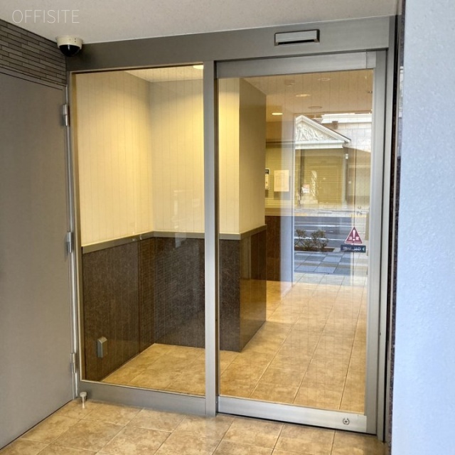 立川NXビル オフィスビル出入口