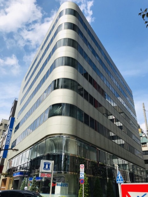 飯田橋駅東口ビル 外観