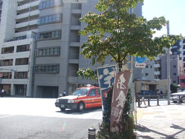 八重洲早川第2ビル ビル前面道路