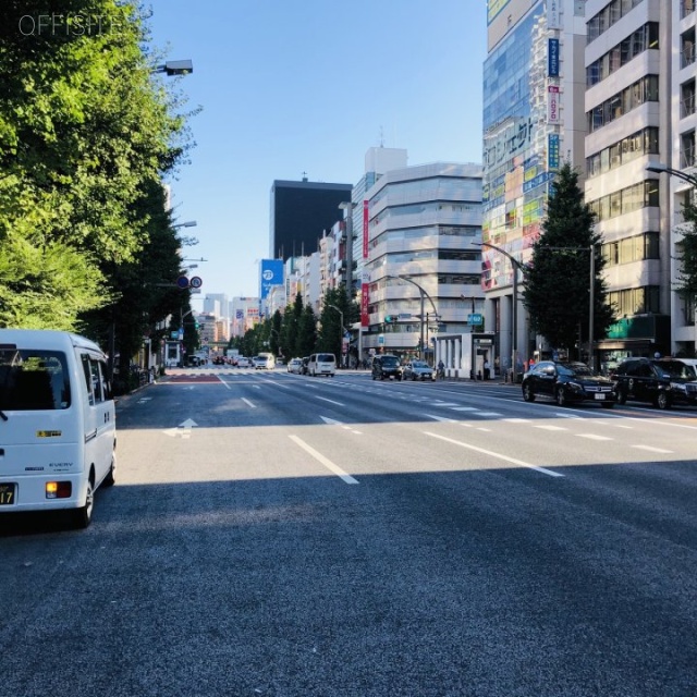 末広JF(松永第一)ビル 前面は中央通り