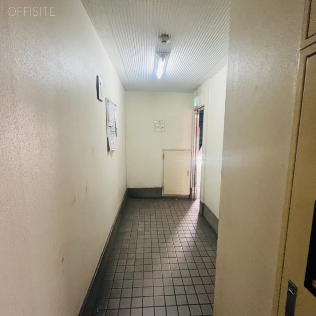 KS小宮ビル エントランス