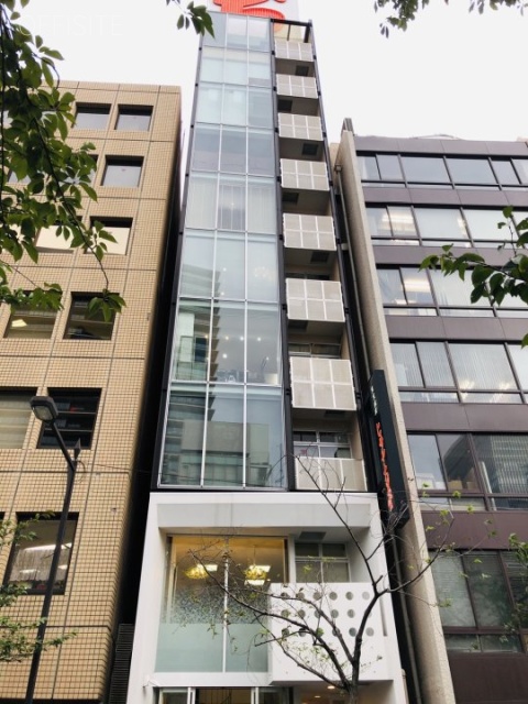 銀座クレッセントビル 外観