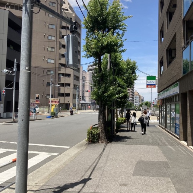 ウィステリア南大塚ビル ビル前面道路