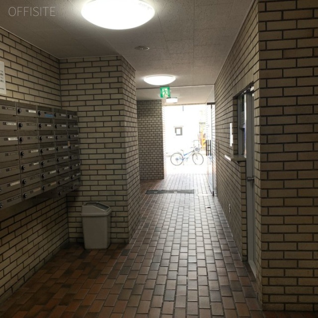 ストークベル浜松町 エントランス