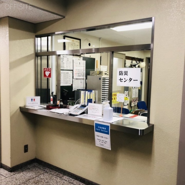 新日石ビル エントランス