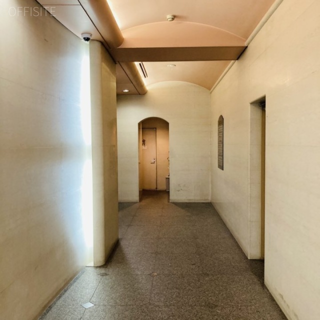 長友ランディックビル エントランス