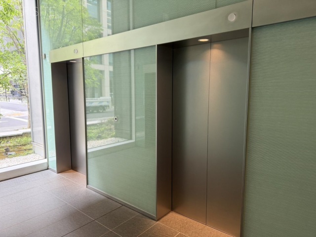 KPP八重洲ビル エレベーター