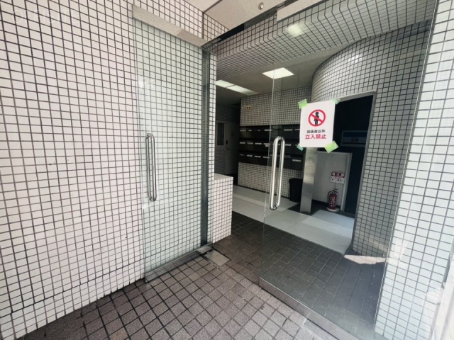 神宮外苑ビル2号館 エントランス