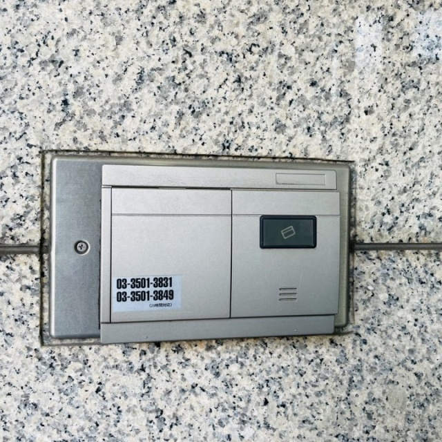 第3都ビル エントランス