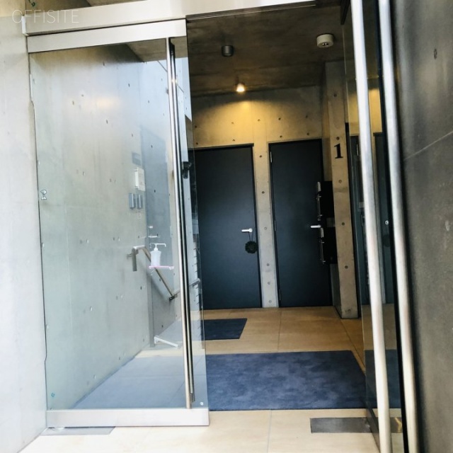 F・S南青山 エントランス