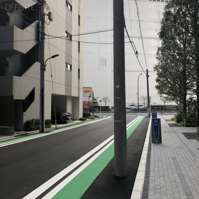 第2AKビル ビル前面道路