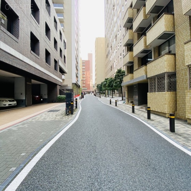 虎ノ門スピリットビル ビル前面道路