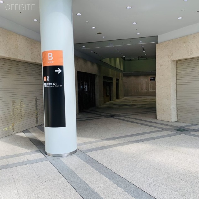 有明フロンティアビルB棟 エントランス