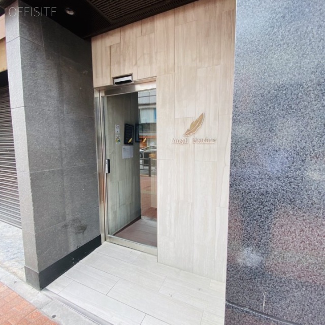 三経33ビル エントランス