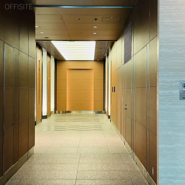 アークヒルズ仙石山森タワー エレベーターホール