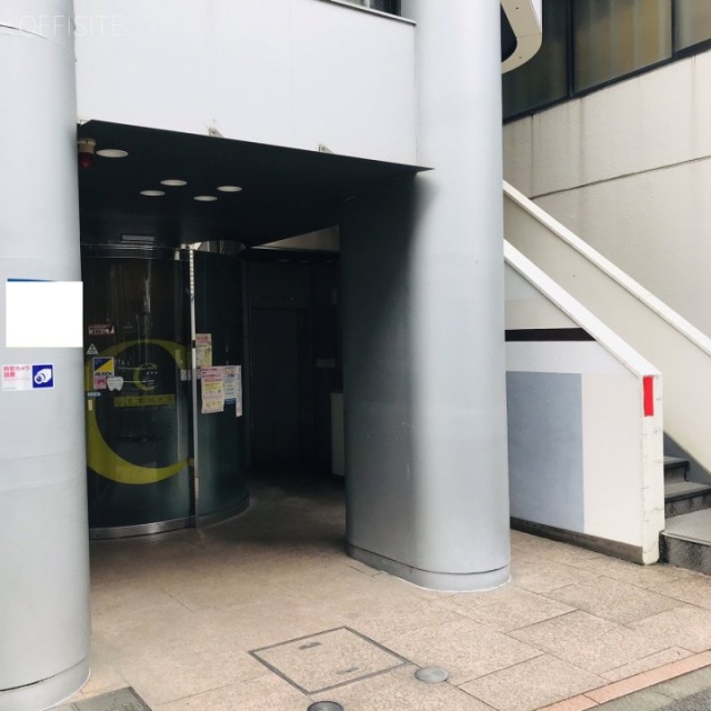 左門町パクスビル エントランス