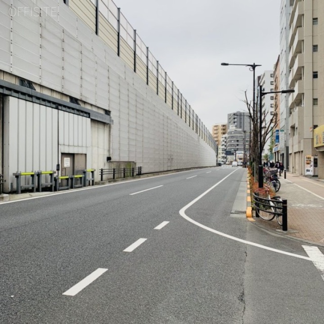 西池袋フジタビル ビル前面道路
