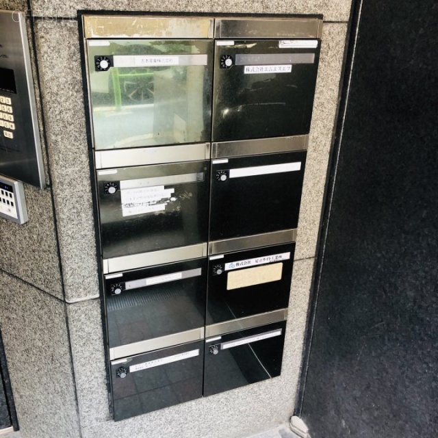 HANAIビル 郵便受け