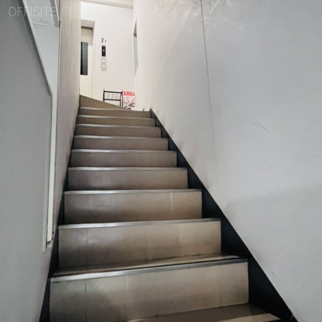 西新橋スタービル エントランス