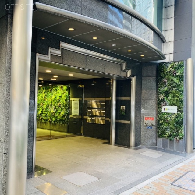 京橋中央ビル エントランス