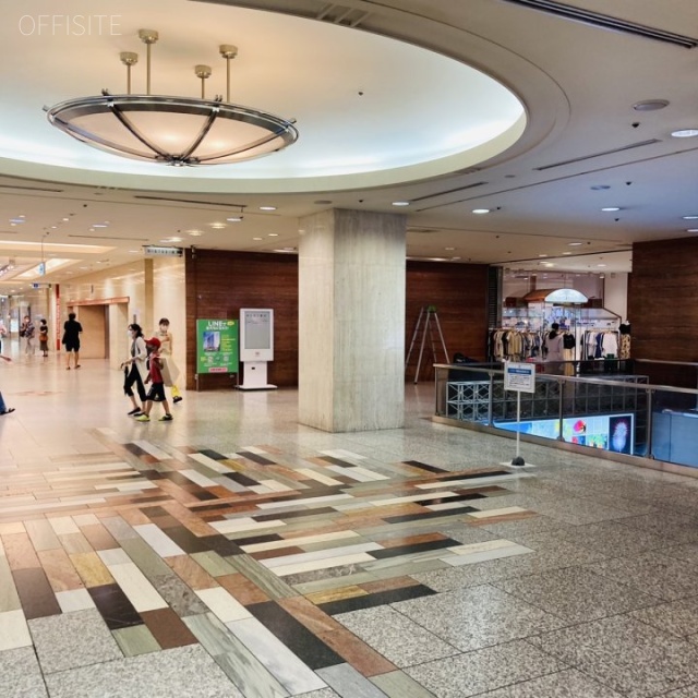 TOCビル エントランス