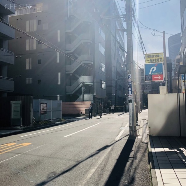 VORT恵比寿Ⅲ ビル前面道路