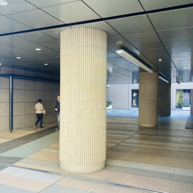 ステップ六本木ビル 外観