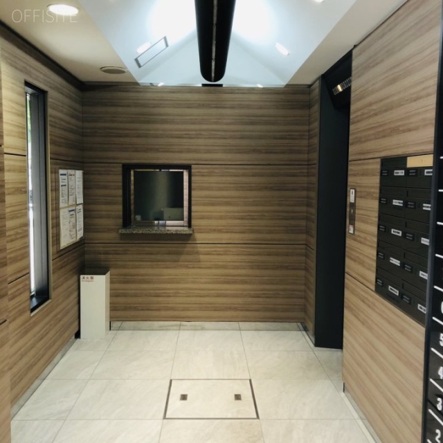 VORT神保町Ⅱ エントランス