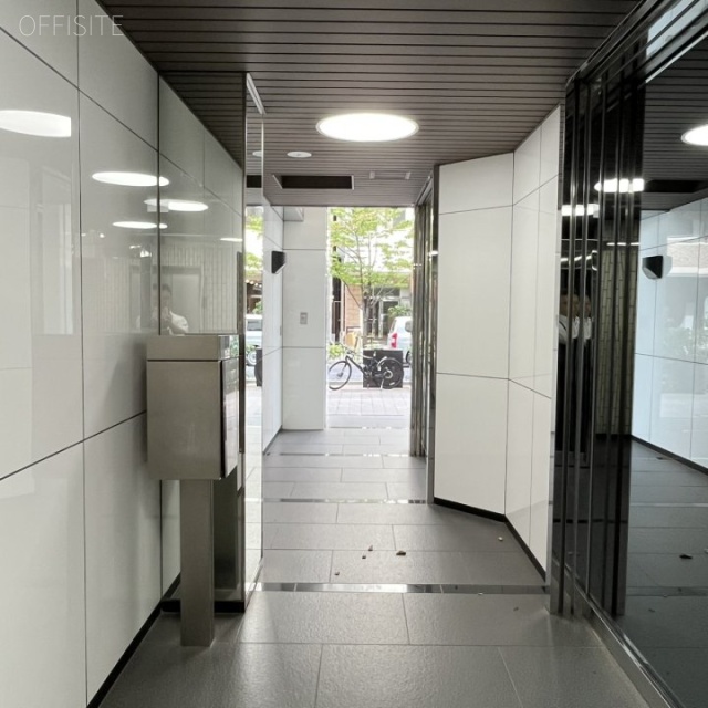 澤村ビル エントランス