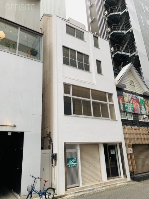 浅草公園六区ビル 外観