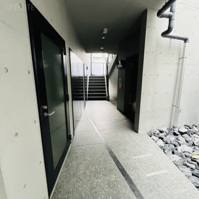 荒木町ガーデンズ エントランス