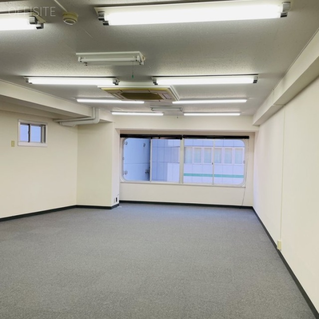 第一守徳ビル 601号室室内