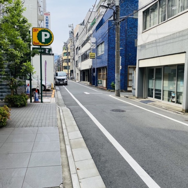 協和ビル ビル前面道路