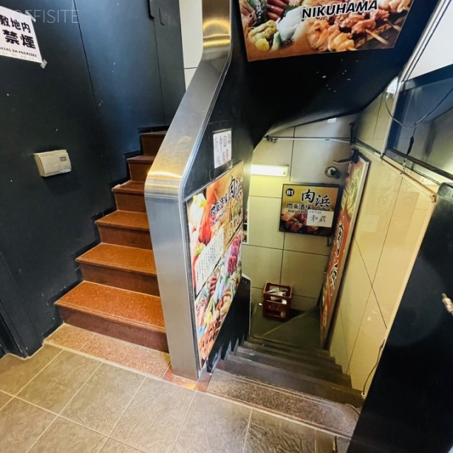 第3西欧ビル 階段