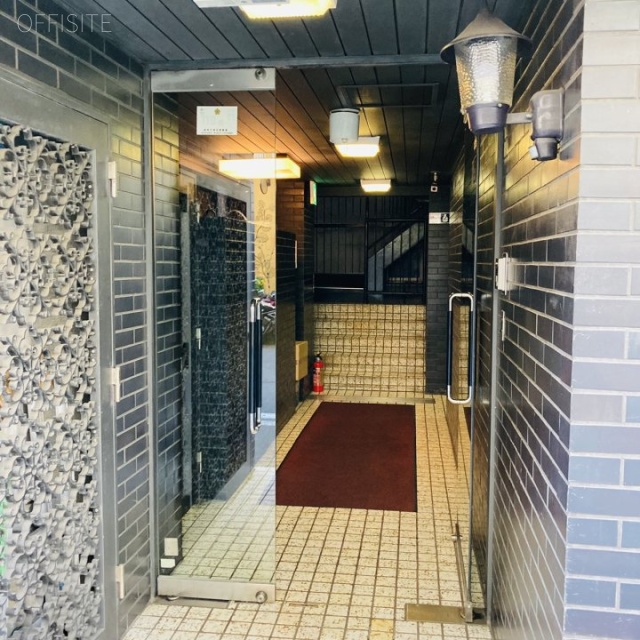 木村ビル エントランス