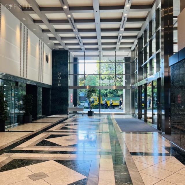 三田NNビル エントランスホール