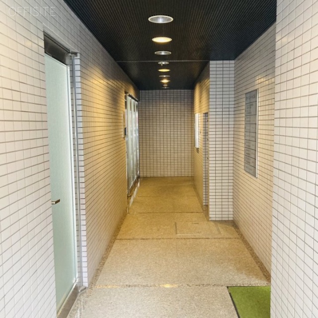 第一スレートビル エントランス