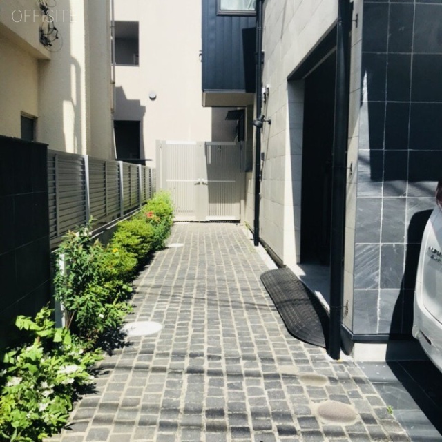 ヴィラージュ白金台 エントランス