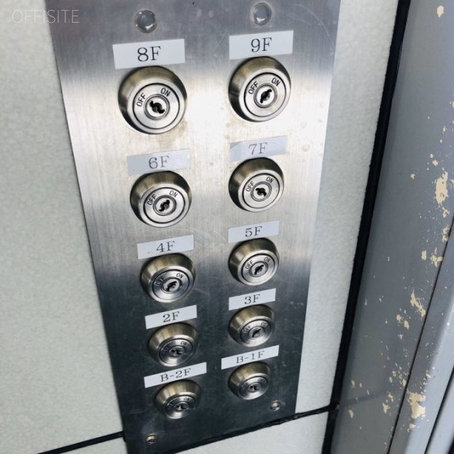 愛美堂(あいみどう)ビル エントランス