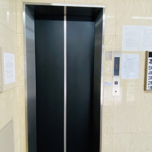 本郷弓町ビル エレベーター