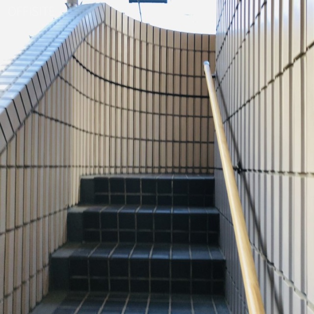 松田ビル エントランス