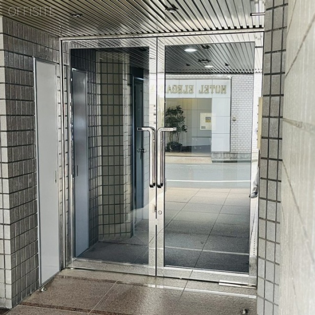 PROSビル オフィスビル出入口